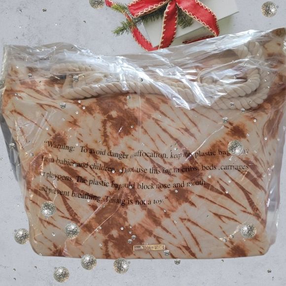 Madden girl large Tote with matching cosmetic bag NWT - Picture 12 of 13